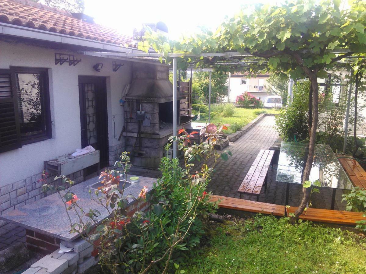 Viki Apartamento Kastav Exterior foto