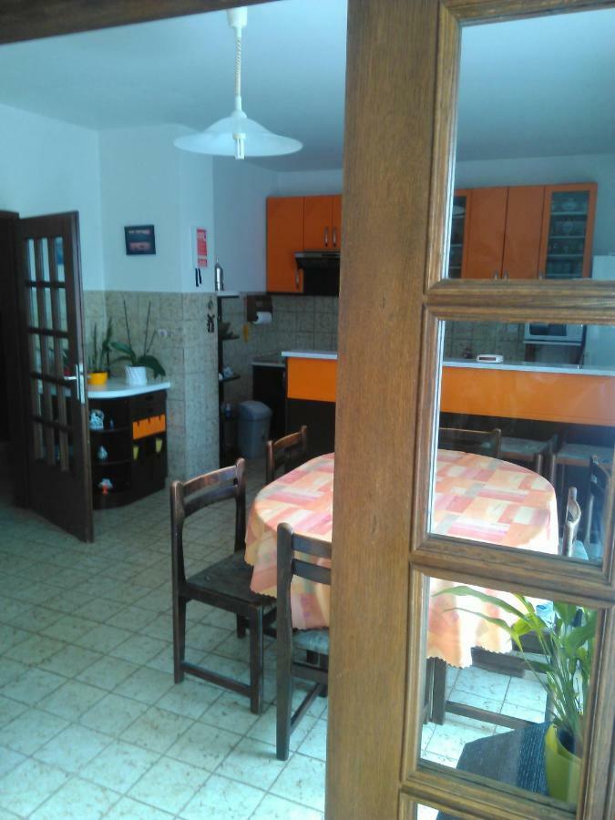 Viki Apartamento Kastav Exterior foto