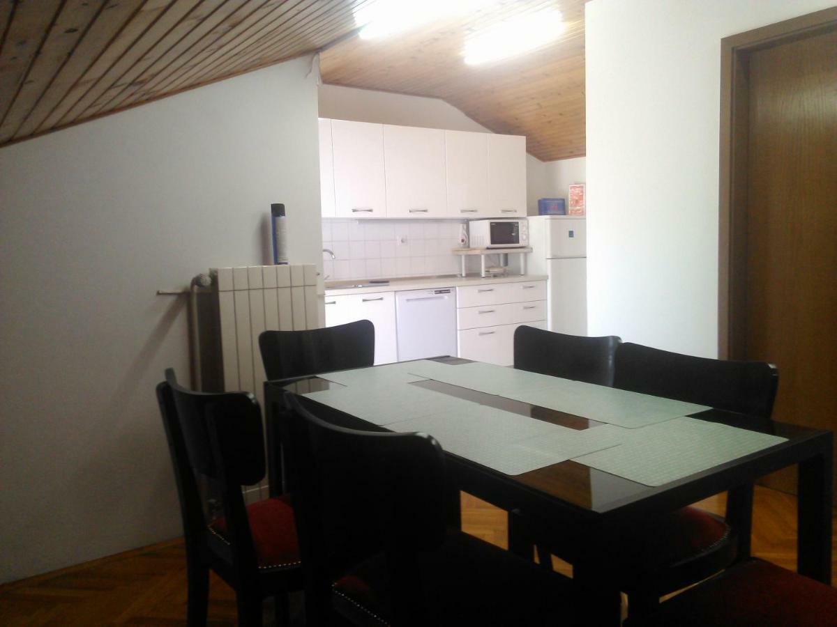 Viki Apartamento Kastav Exterior foto